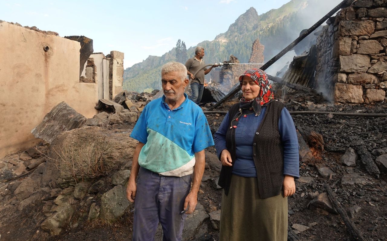Artvin'deki yangının bilançosu 8