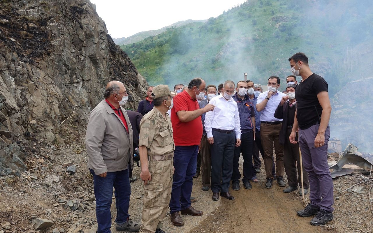 Artvin'deki yangının bilançosu 14