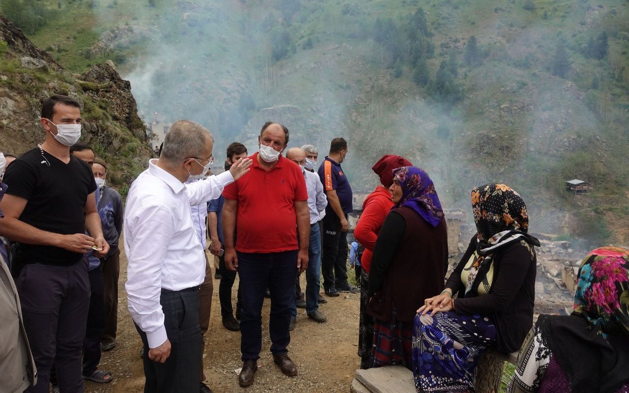 Artvin'deki yangının bilançosu 11