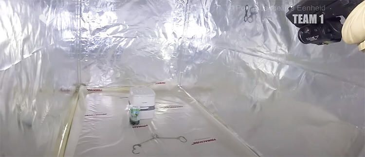 Konteynerden çıkan işkence odası 11