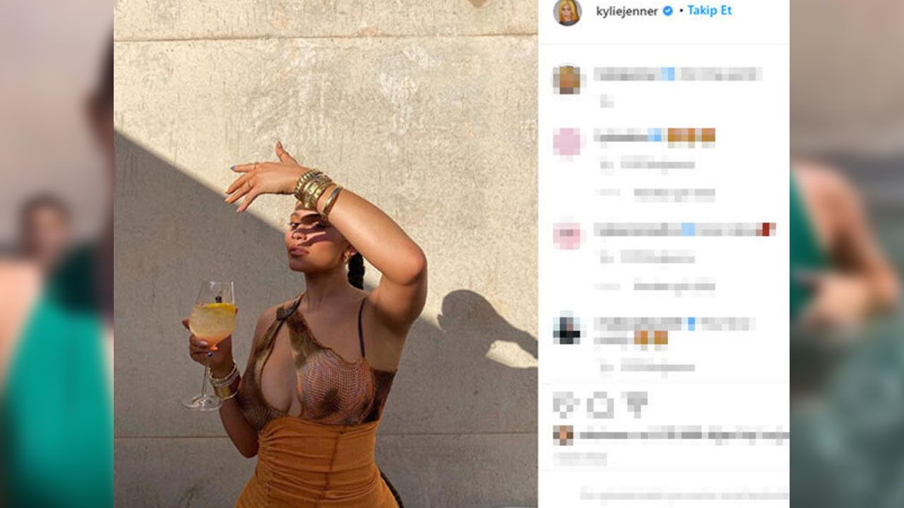 Kylie Jenner'ın havuz keyfi! 6