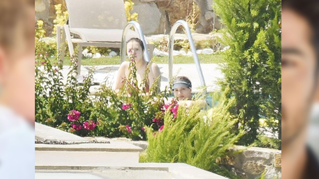 Fahriye Evcen'den oğlu Karan ile yeni paylaşım 10