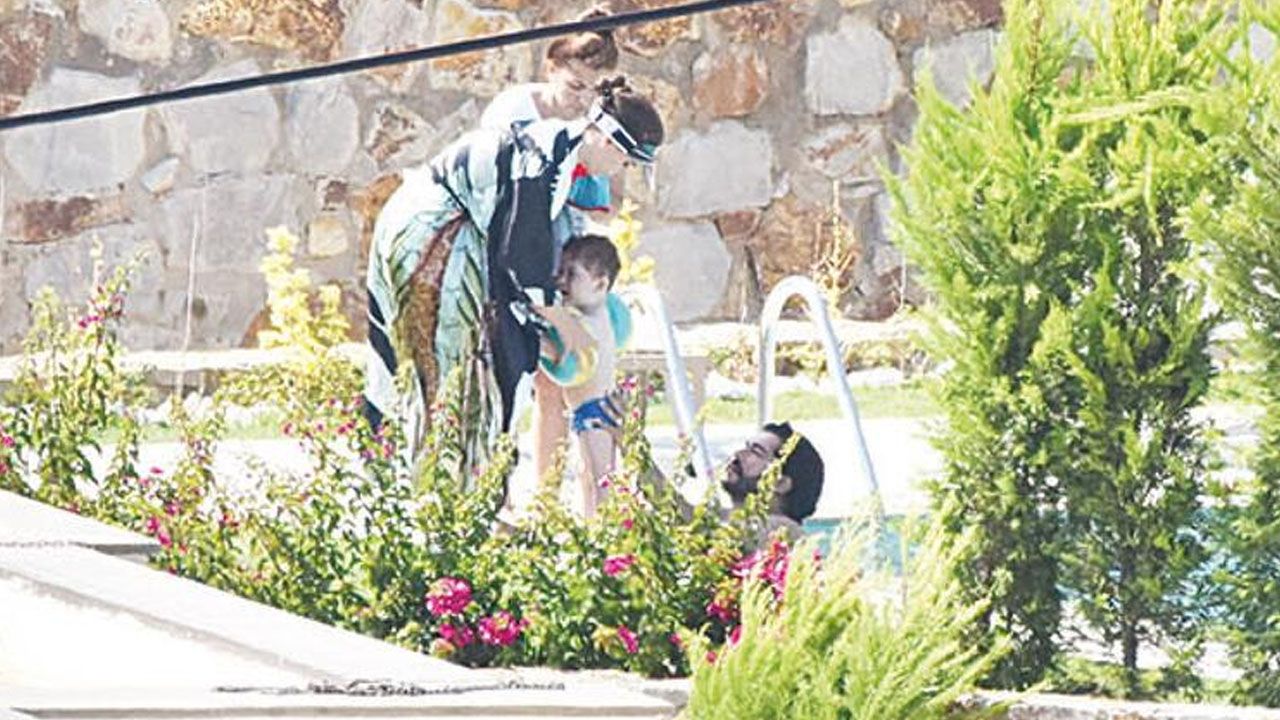 Fahriye Evcen'den oğlu Karan ile yeni paylaşım 5