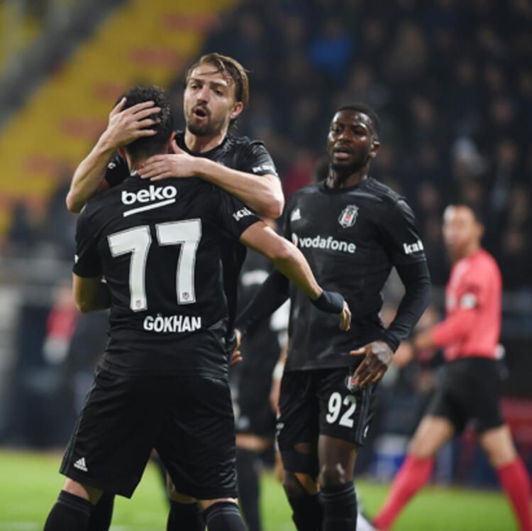 Caner imzayı attı! 2+1 yıllık anlaşma... 7