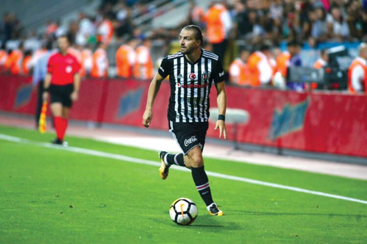 Caner imzayı attı! 2+1 yıllık anlaşma... 6