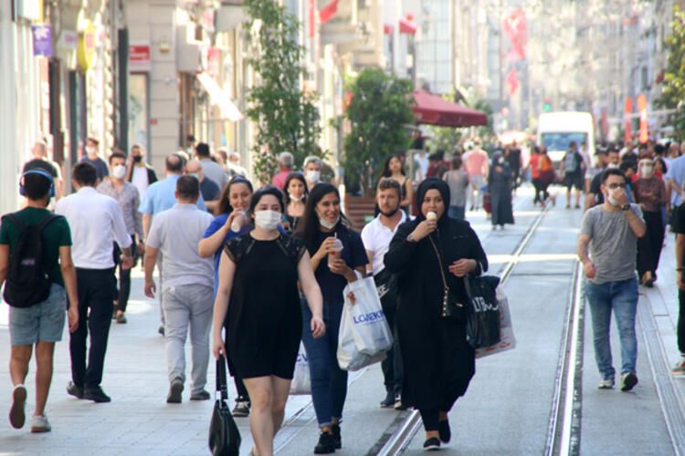 Bilim Kurulu üyesi 'Yanılgıya düştük' dedi 8