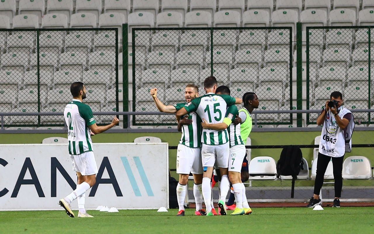 'Başakşehir'e afyon koklatmışlar gibi...' 2