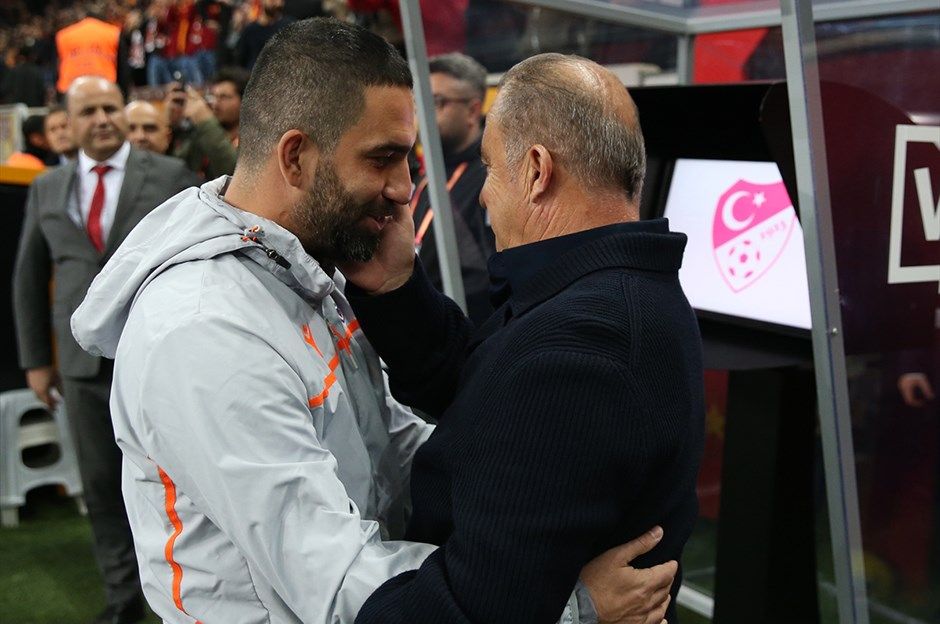 'Pandemi erken olsa Galatasaray küme düşerdi...' 9