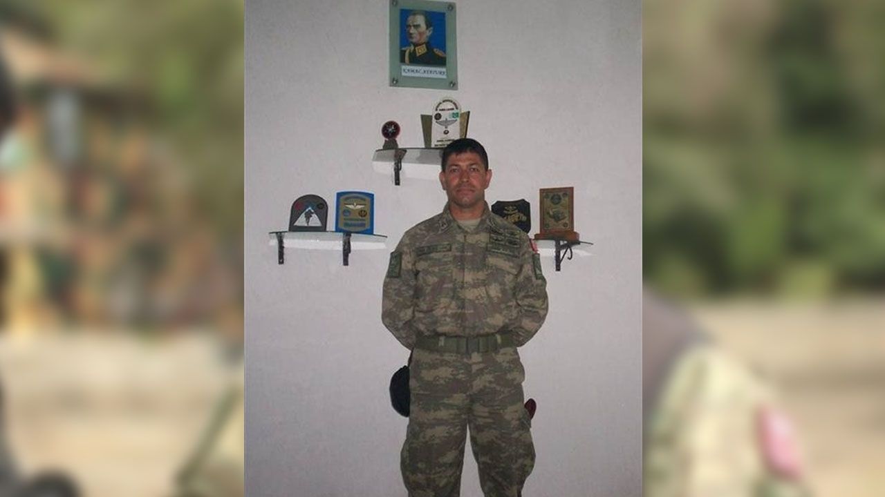 Türkiye 15 Temmuz'un kahraman bordo berelisi Ömer Halisdemir'e koşuyor 9