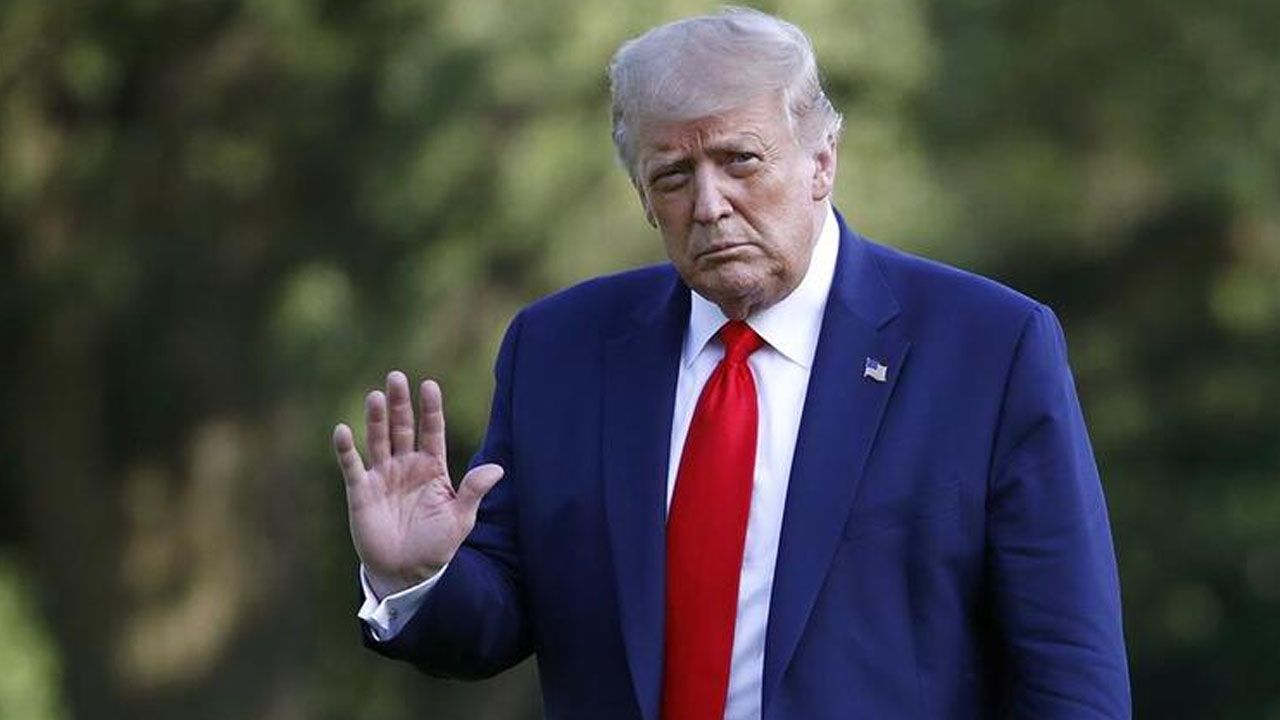 Donald Trump ve kızı Ivanka Trump sosyal medyada alay konusu oldu 4