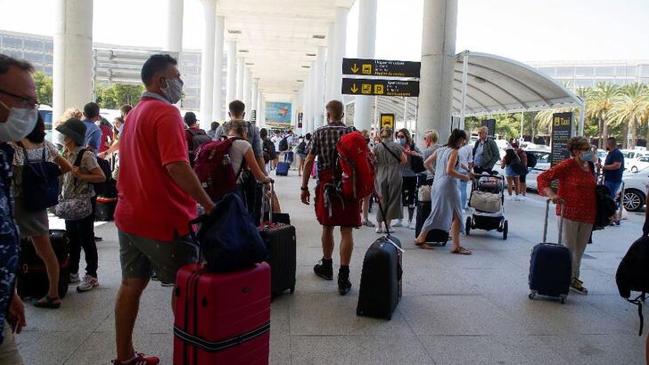 Turist cenneti Barcelona karantinaya alındı! 20
