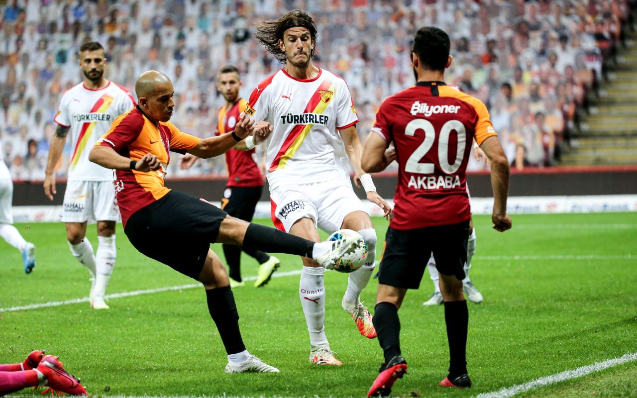 'Futbol oynamayı bilmiyorlar' 11