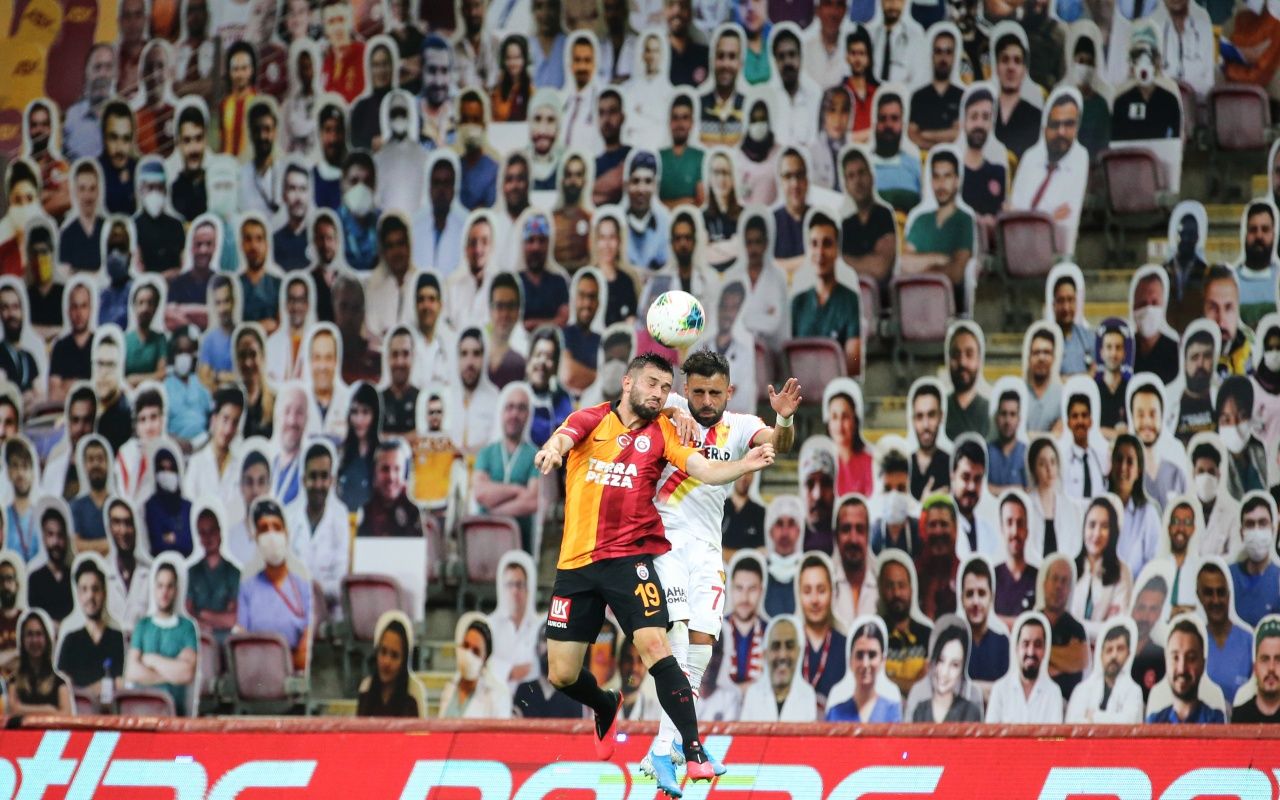 'Futbol oynamayı bilmiyorlar' 12