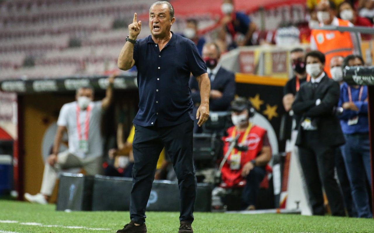 'Futbol oynamayı bilmiyorlar' 7