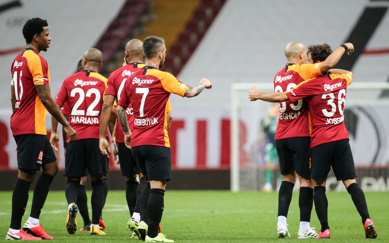 'Futbol oynamayı bilmiyorlar' 4
