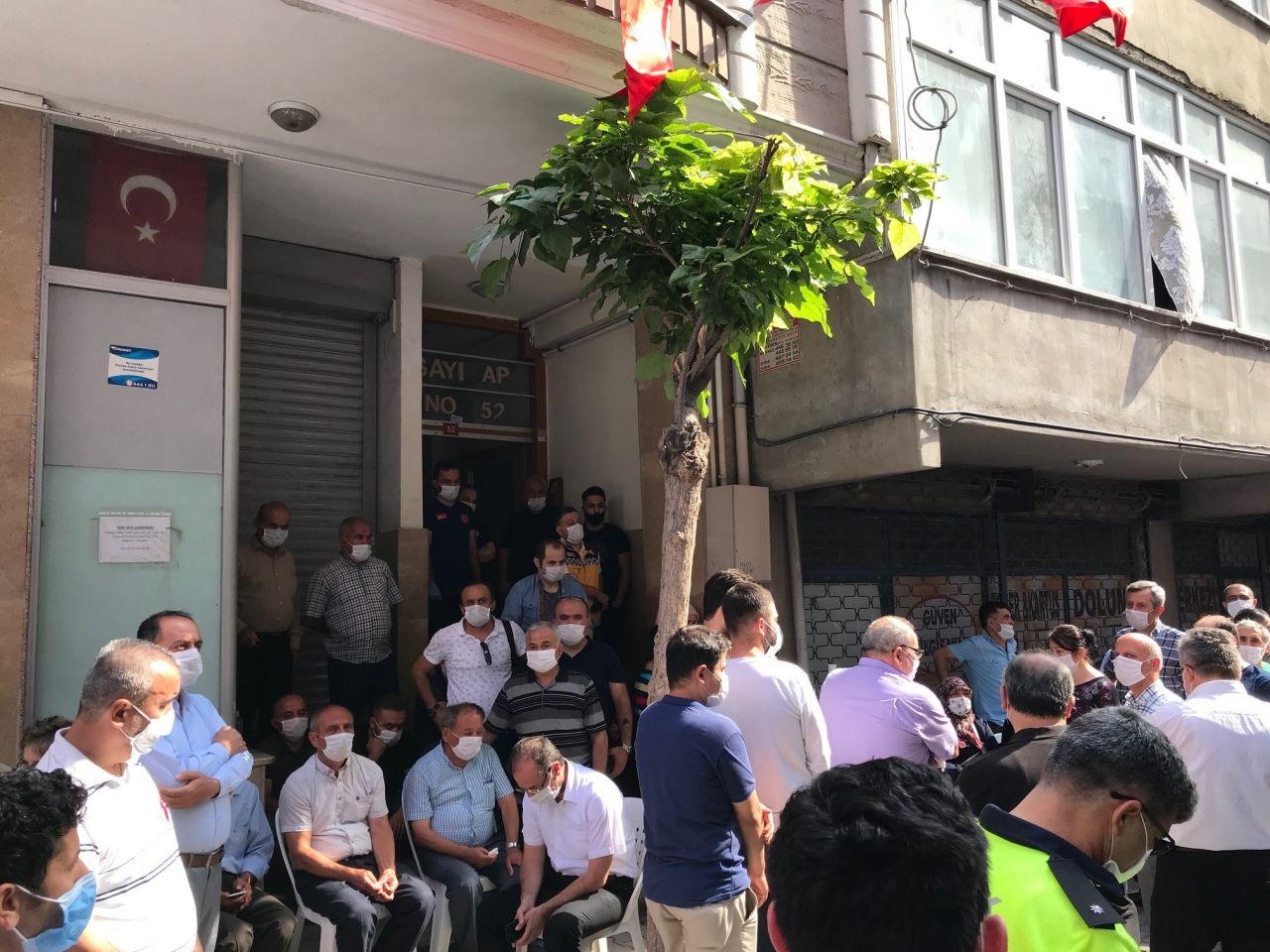 Bağcılar şehidini yalnız bırakmadı 1