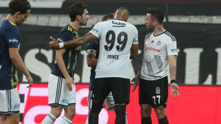 Hasan Ali ve Gökhan kavganın eşiğine geldiler 4