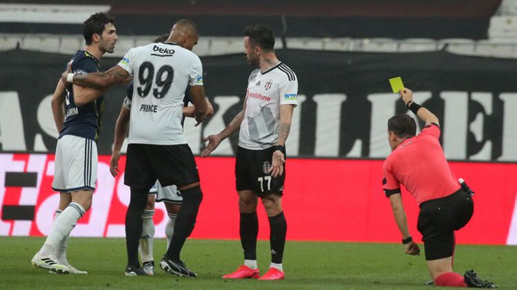 Hasan Ali ve Gökhan kavganın eşiğine geldiler 2