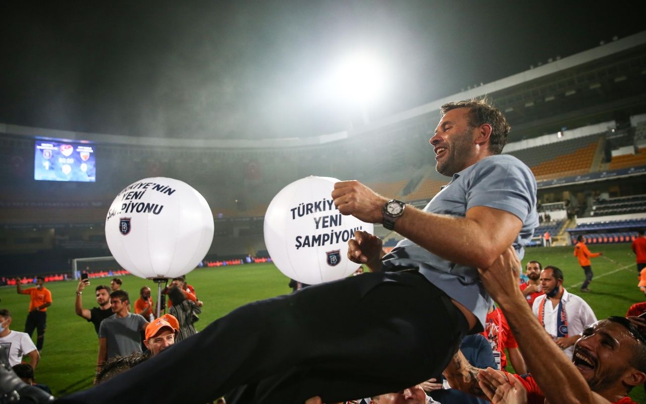 Başakşehir, şampiyonluğu böyle kutladı 5