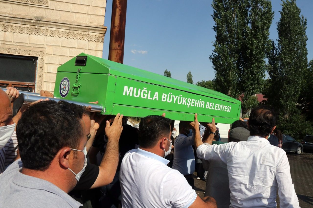 Pınar Gültekin toprağa verildi 4