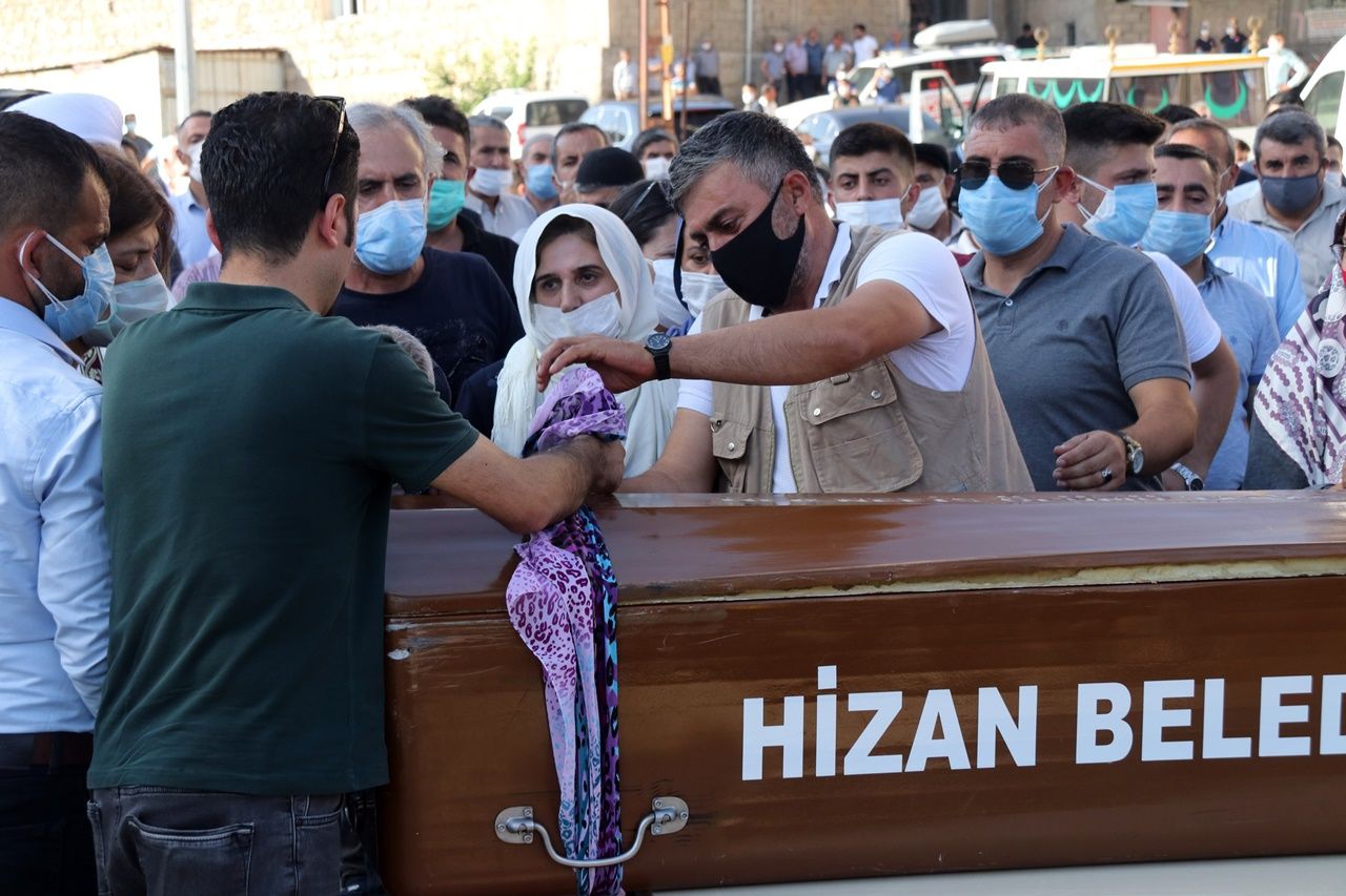 Pınar Gültekin toprağa verildi 12