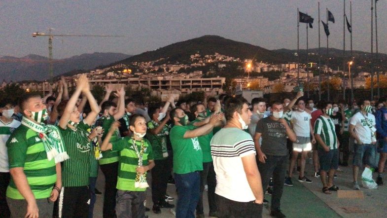 Adana ve Bursa'dan korkutan görüntü... 10