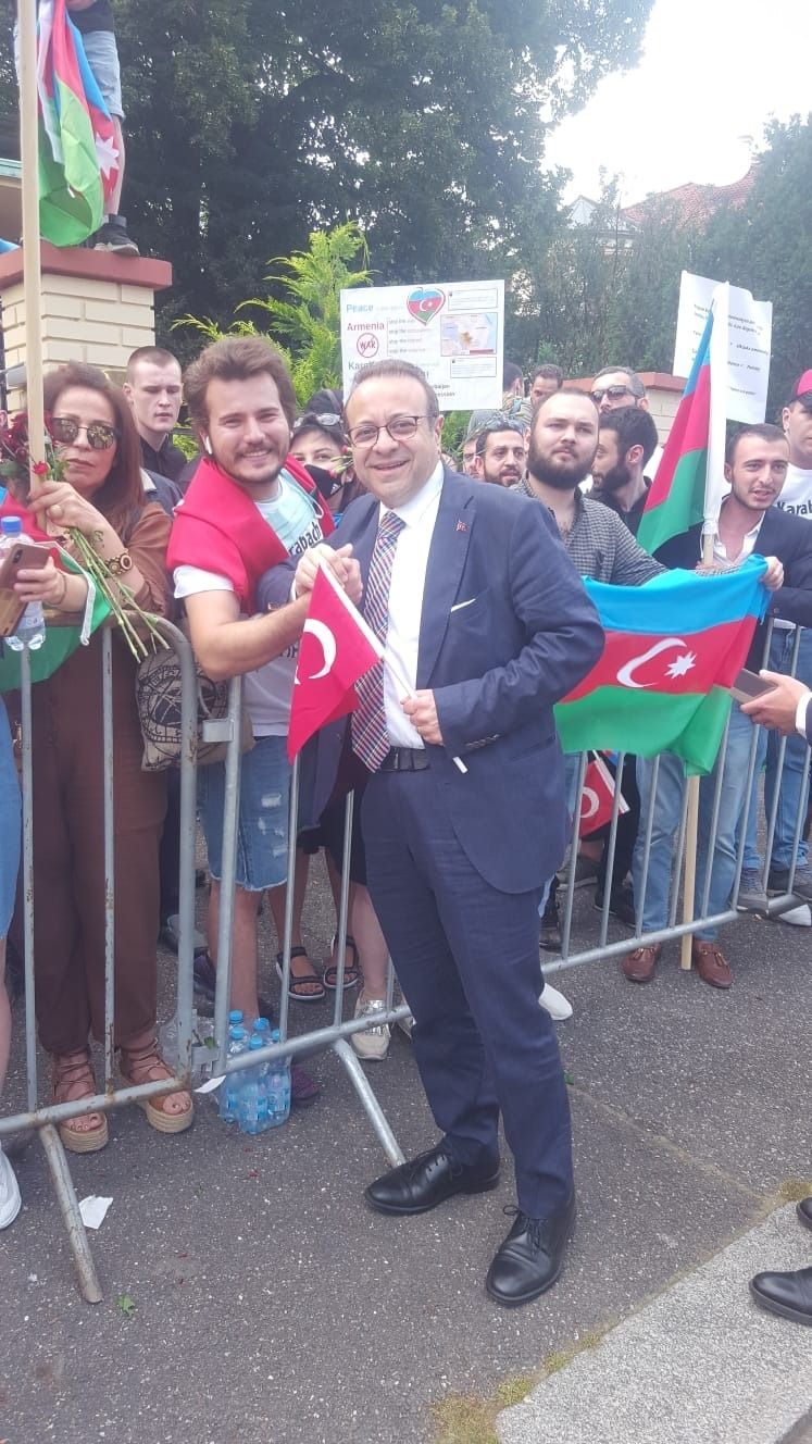 Prag'da Ermenistan protestosu 4