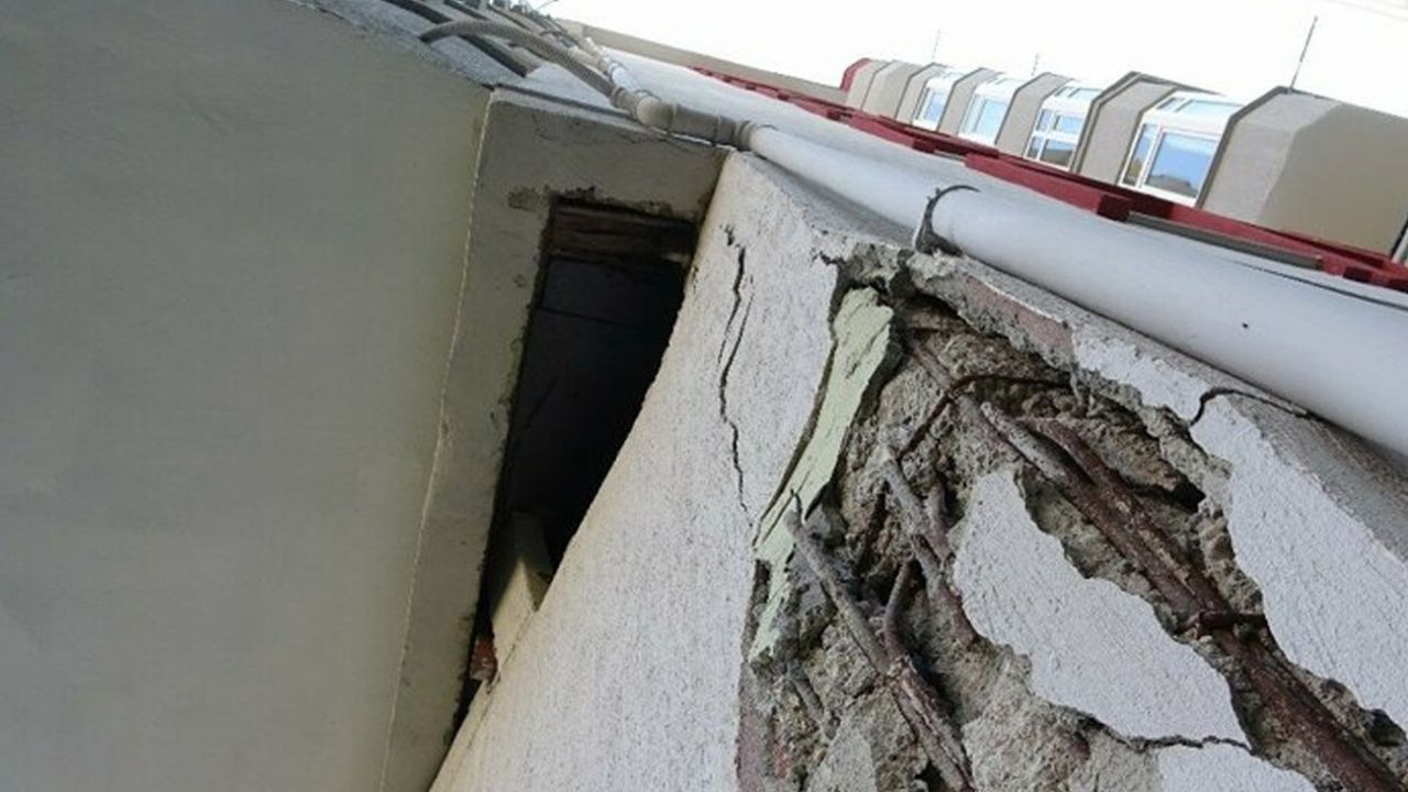 9 katlı binanın kolonu patladı! 10