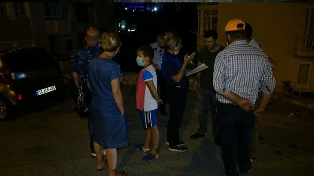 9 katlı binanın kolonu patladı! 8