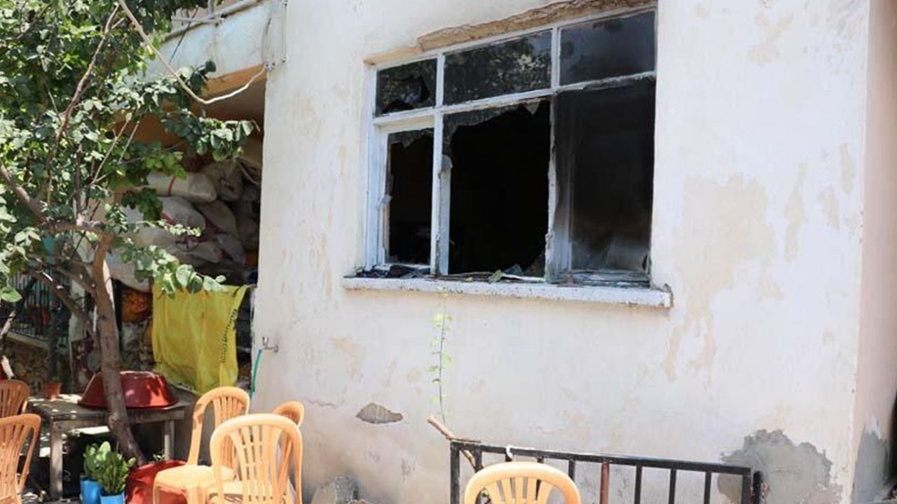 Evde çıkan yangında 5 aylık bebek öldü, 2 yaşındaki ablası da yaralandı 4