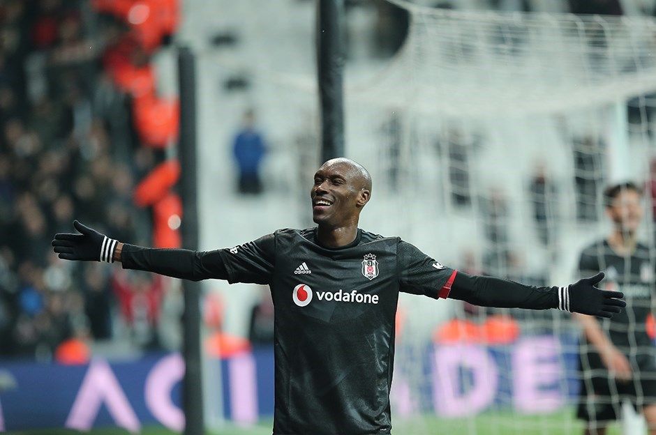 Rıdvan Dilmen seçti! İşte sezonun 11'i 7