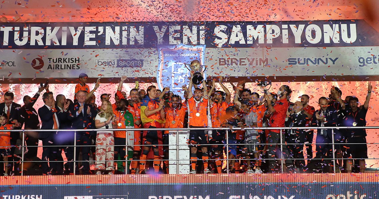 Şampiyon kupasına kavuştu 29