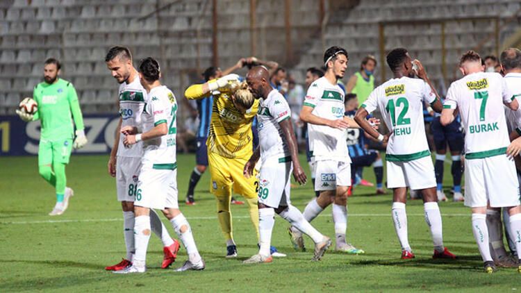 Bursaspor'da Özer Hurmacı krizi! "Bize ihanet etti" 1