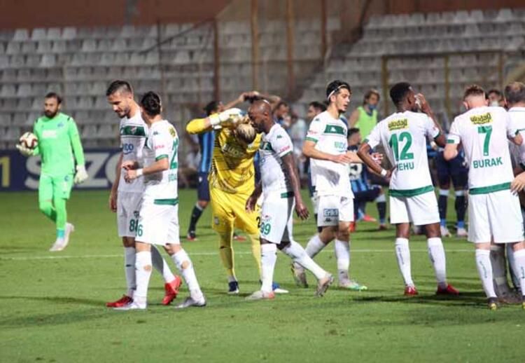 Bursaspor'da Özer Hurmacı krizi! "Bize ihanet etti" 15