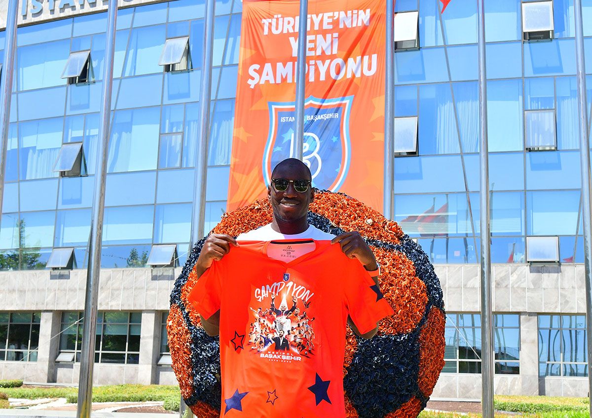 Demba Ba: Planlarım arasında Ayasofya’da namaz kılmak var 1