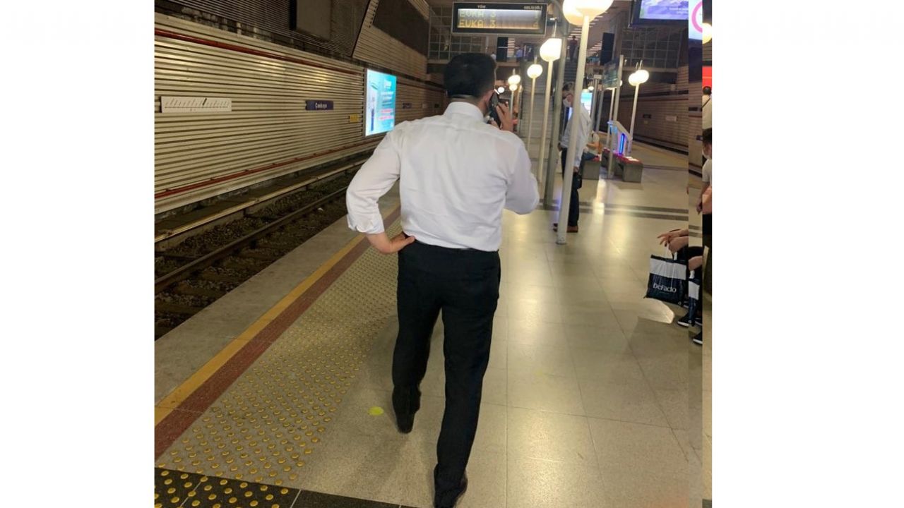 AK Parti Milletvekili Dağ’ın metrodaki fotoğrafları sosyal medyada olay oldu 5