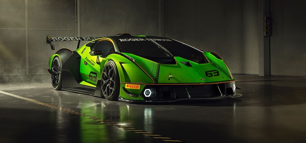Lamborghini yeni canavarını tanıttı 8