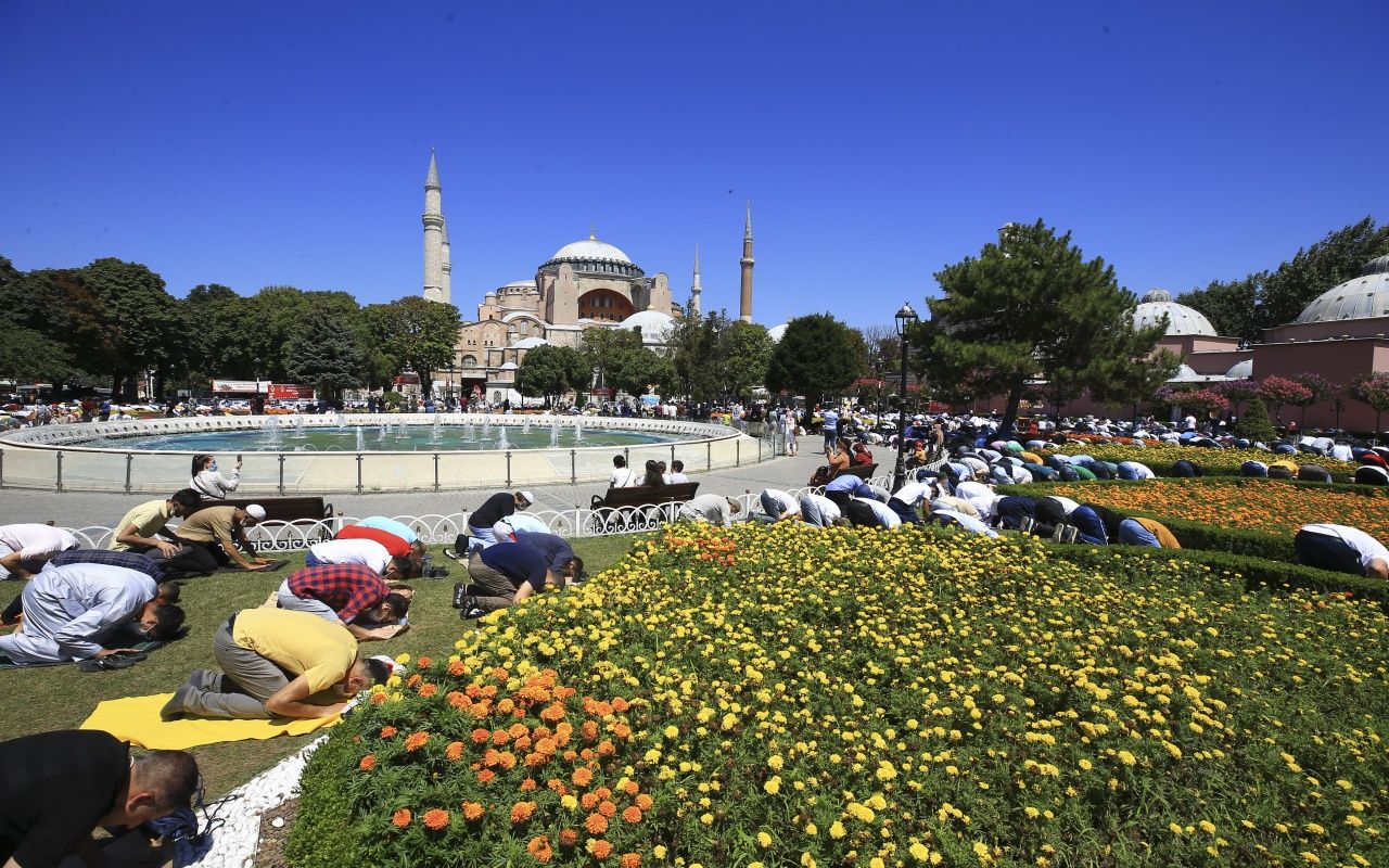 Ayasofya'da ikinci cuma namazı 12
