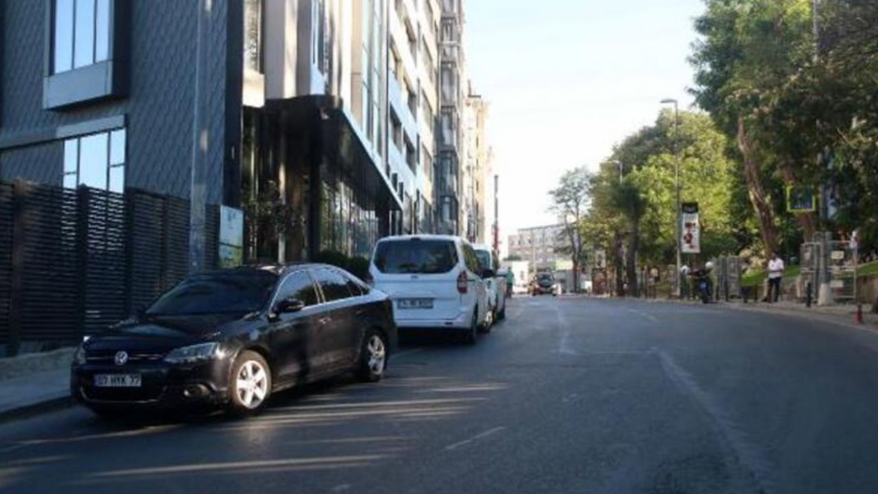 Ünlü kabadayının akrabası değnekçi tarafından bıçaklı saldırıya uğradı! 4