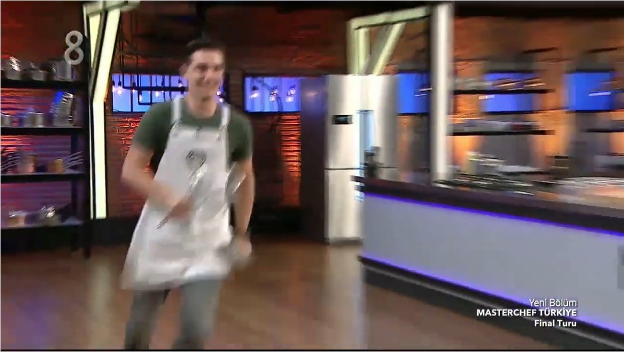 MasterChef'te gerginlik! Yarışmacının hareketi cezasız kalmadı 8