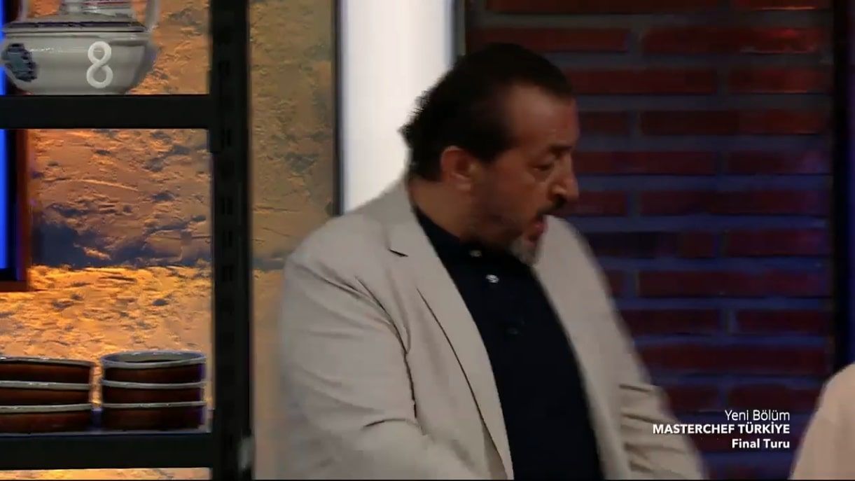 MasterChef'te gerginlik! Yarışmacının hareketi cezasız kalmadı 5