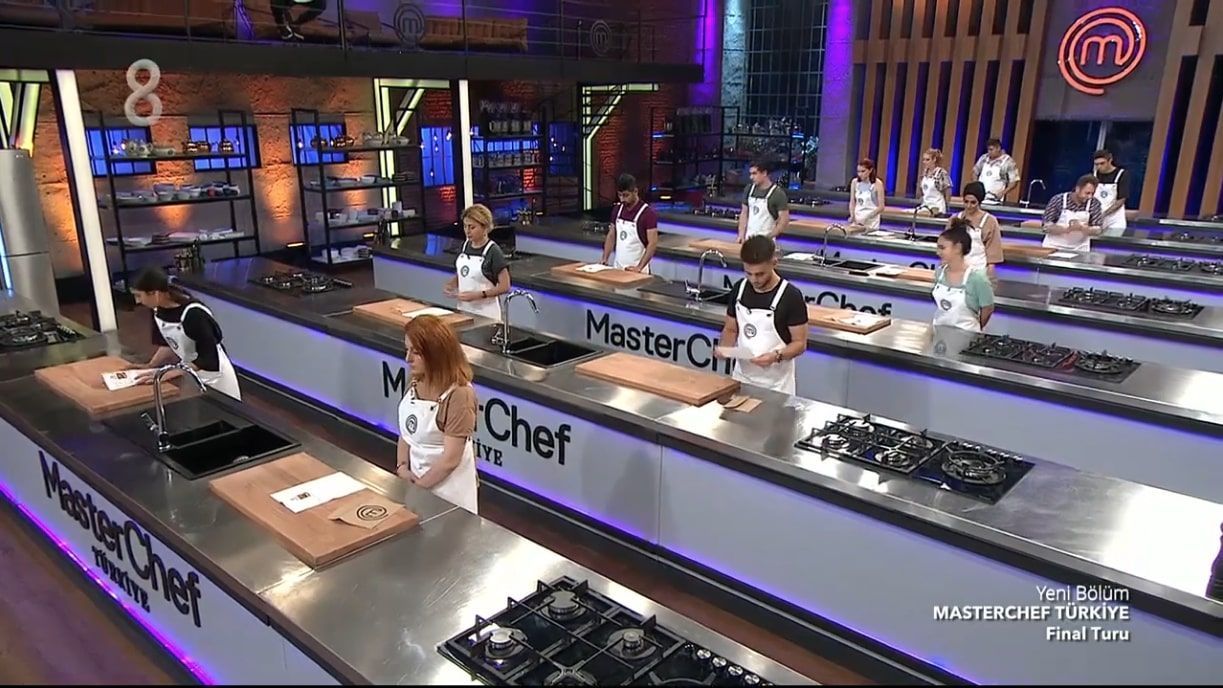 MasterChef'te gerginlik! Yarışmacının hareketi cezasız kalmadı 2
