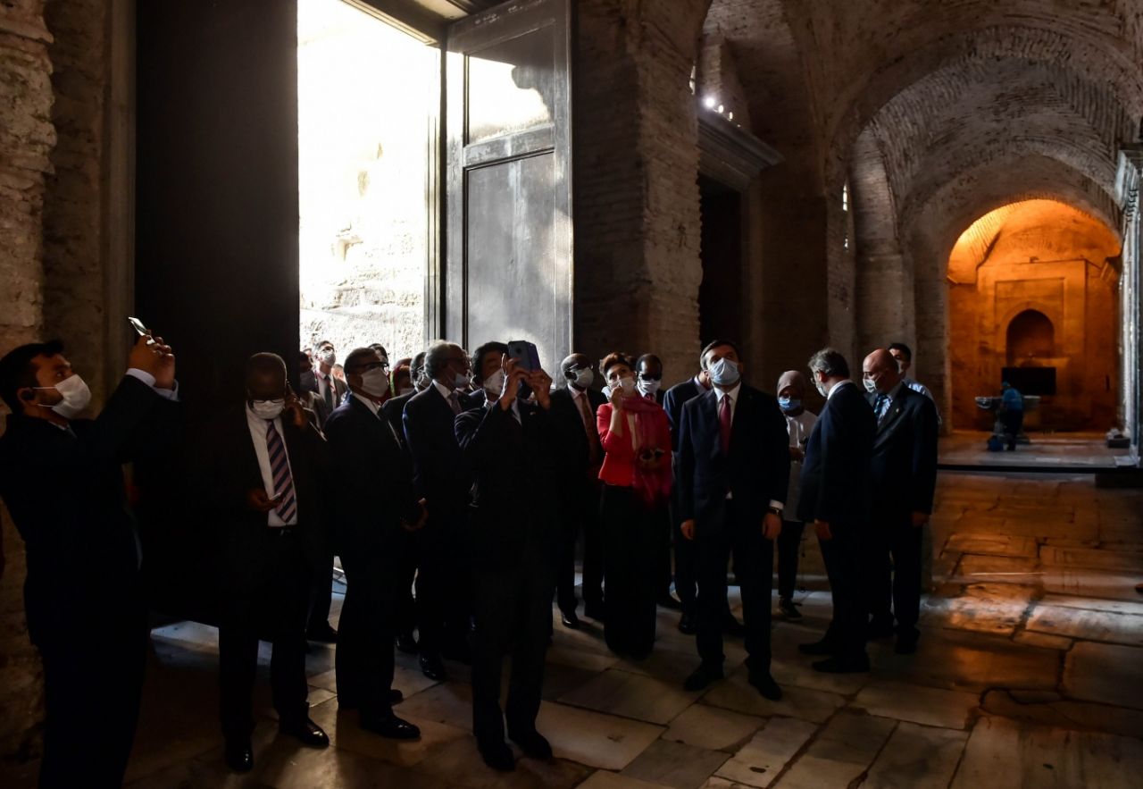 Türkiye'de görev yapan büyükelçiler Ayasofya'da 5