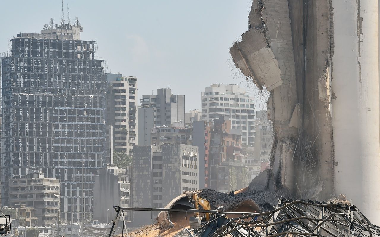 Orta Doğu'nun Paris'i harabeye döndü 10