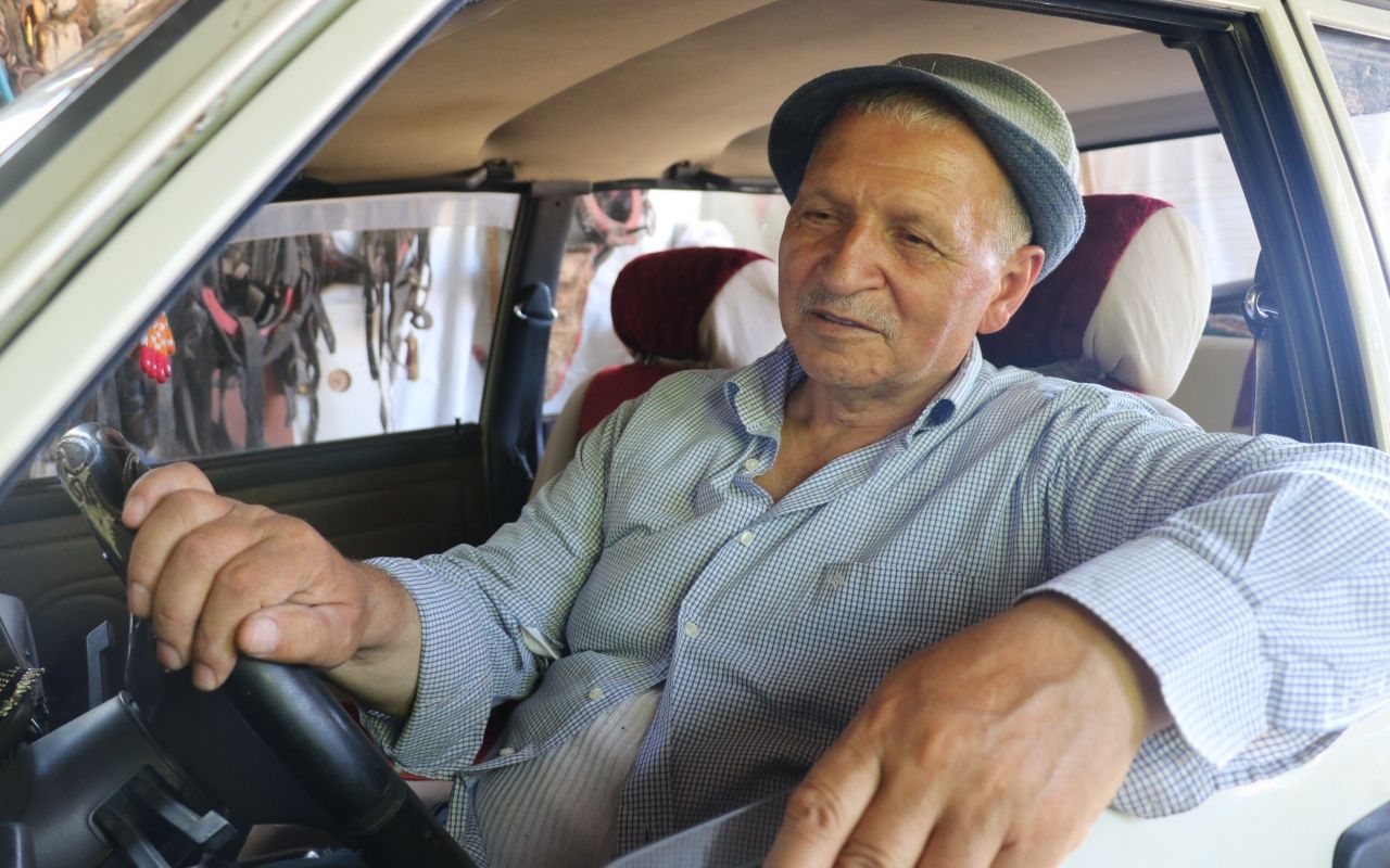 Tek değişeni olmayan 28 yaşındaki otomobiline gelen tüm teklifleri reddediyor 2