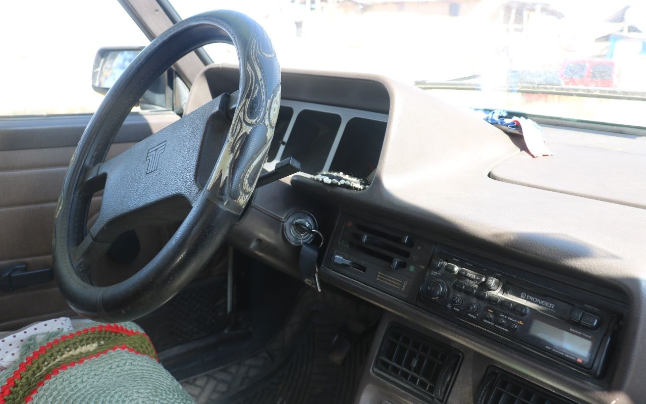 Tek değişeni olmayan 28 yaşındaki otomobiline gelen tüm teklifleri reddediyor 7