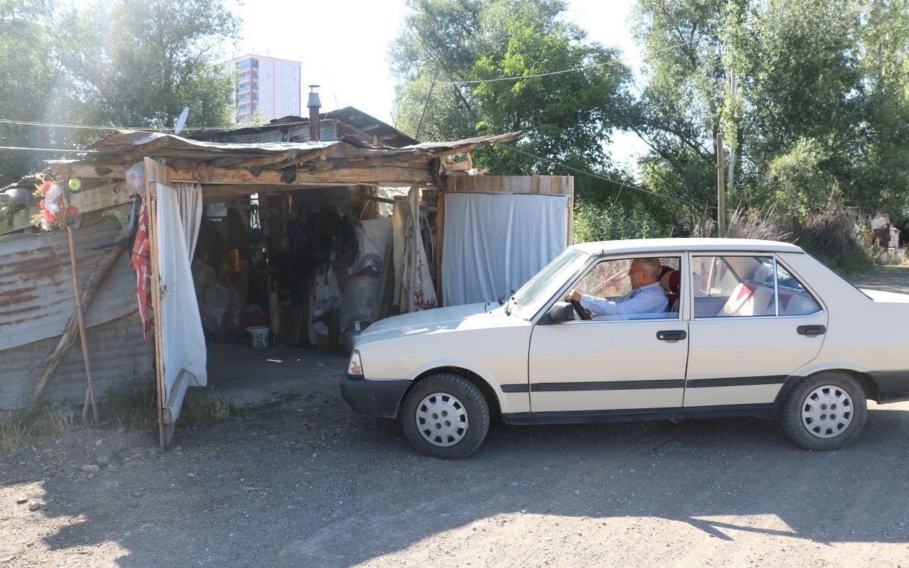 Tek değişeni olmayan 28 yaşındaki otomobiline gelen tüm teklifleri reddediyor 3