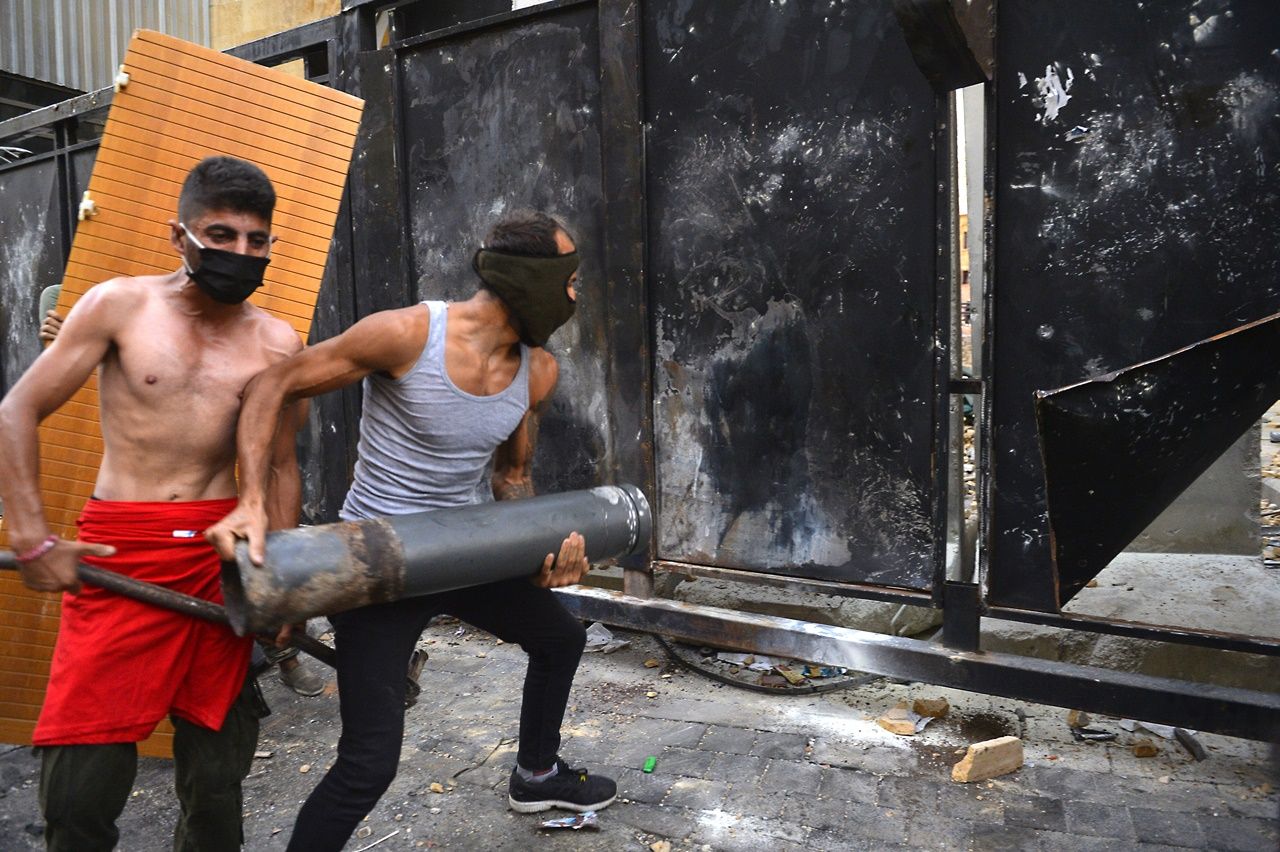 Lübnan'daki protestolar devam ediyor 11