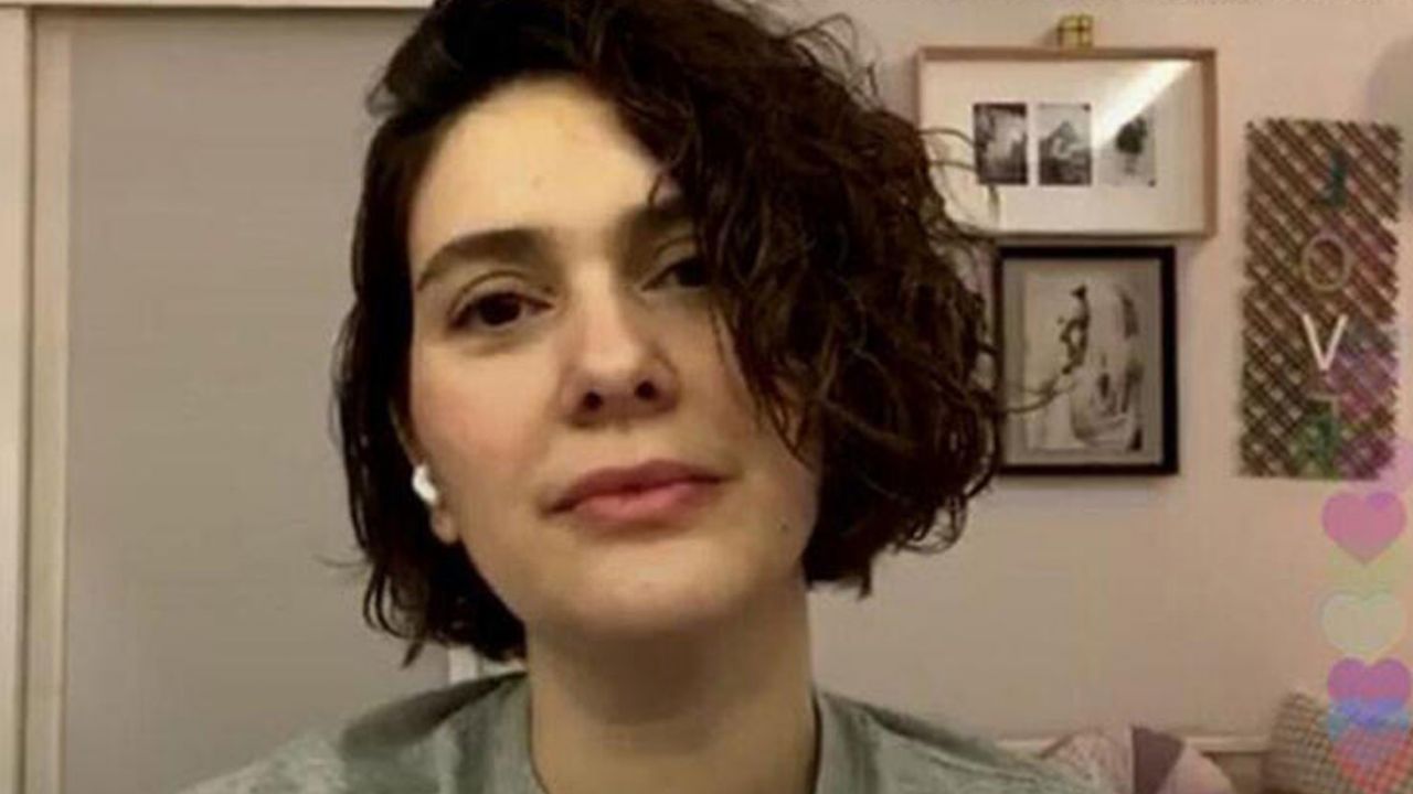Bergüzar Korel isyan etti! 1