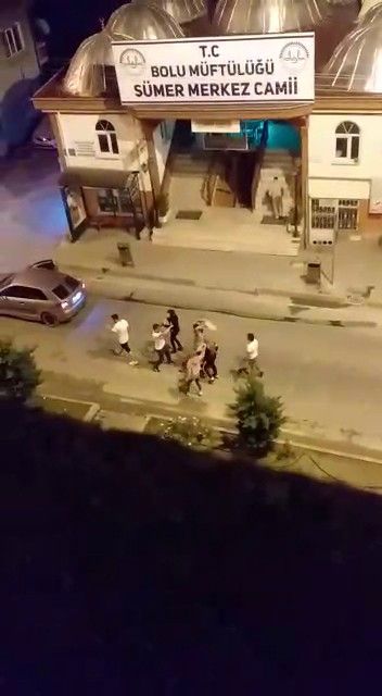 'Cami duvarına işeme' kavgasında kan aktı 2